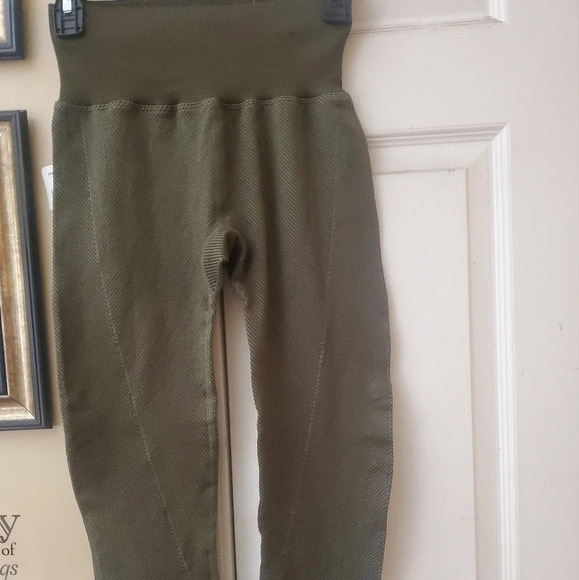 FREE PEOPLE REWIND LEGGINS - Picture 3 of 5